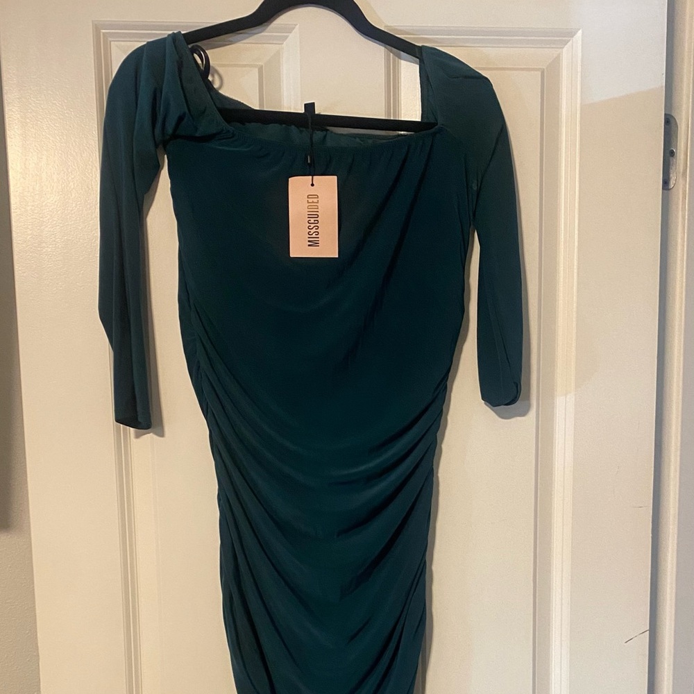 Elegant Green Evening Dress